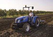 4WD traktori New Holland TD4.90 F