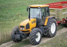 4WD traktori Renault Temis 650 X