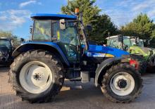 4WD traktori New Holland TM 120 (350)
