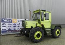4WD traktori Mercedes-Benz Trac 900