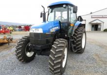 4WD traktori New Holland TS6.120 High Clearance