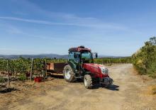 4WD traktori McCormick X4.110XL