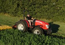 4WD traktori McCormick X4.35m