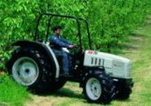 4WD traktori Hürlimann XE 307 A