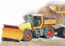 4WD traktori Fendt Xylon 522