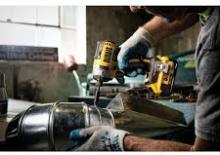 Akumulatorski udarni izvijači i ključevi DEWALT DCF887D1E1