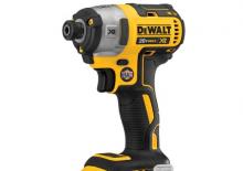 Akumulatorski udarni izvijači i ključevi DEWALT DCF888P2BT