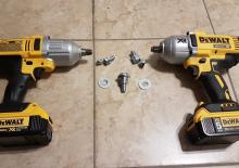 Akumulatorski udarni izvijači i ključevi DEWALT DCF899NT-XJ