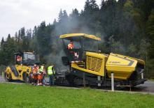 Asfaltni finišeri na gusjenicama Bomag BF 600 C 2 S 600