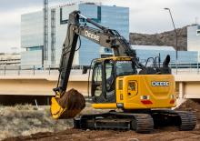 Bageri gusjeničari John Deere Construction 135G