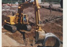 Bageri gusjeničari Caterpillar 245