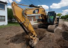 Bageri gusjeničari Caterpillar 320E LN