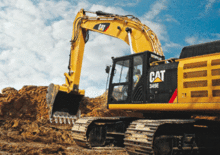 Bageri gusjeničari Caterpillar 374D L