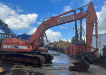 Bageri gusjeničari Daewoo DH220LC