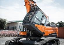 Bageri gusjeničari Doosan DX235DM-5