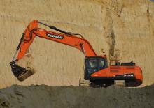 Električni rovokopač gusjeničar Doosan DX300LC-5
