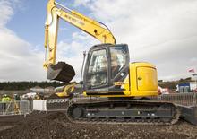 Bageri gusjeničari New Holland E140C SR LC