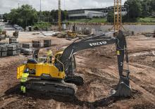 Bageri gusjeničari Volvo EC220ELR