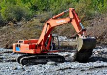 Bageri gusjeničari Fiat-Hitachi FH 330.3 ELT