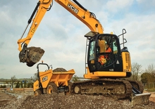 Bageri gusjeničari JCB JZ 140 L HD