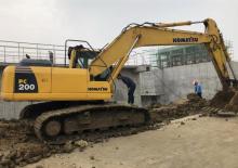 Bageri gusjeničari Komatsu PC200-8