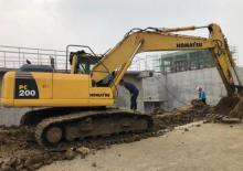 Bageri gusjeničari Komatsu PC200LC
