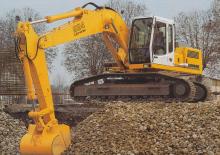Bageri gusjeničari Liebherr R 924 