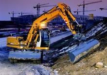 Bageri na kotačima Liebherr A 900 Litr. PL