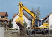 Bageri na kotačima Liebherr A 912 Litr. EW 2P