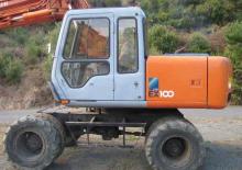 Bageri na kotačima Hitachi EX 100 WD-2