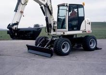 Bageri na kotačima Terex-Schaeff HML 32
