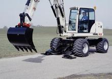 Bageri na kotačima Terex-Schaeff HML 42