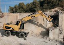 Bageri na kotačima Caterpillar M322D