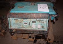 Benzinski generatori struje Bosch G 2400 SPE