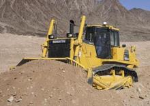 Buldožeri Komatsu D155AX-5B