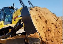 Buldožeri New Holland D180B XLT