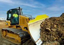 Buldožeri Caterpillar D4 LGP