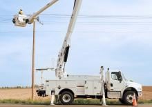 Dizala sa zglobnom granom montirana na prikolicu Altec AA55E+