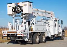 Dizala sa zglobnom granom montirana na prikolicu Altec AN55OC-E88