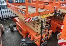 Dizalice na škare na kotačima Holland-Lift HL 11816
