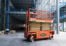 Dizalice na škare na kotačima Holland-Lift HL 190 E 12