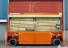 Dizalice na škare na kotačima Holland-Lift HL-285 E13 4WDS/N