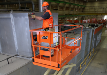 Dizalice na škare na kotačima JLG R3246 