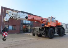 Dizalice za neravne terene Liebherr LTL 1050