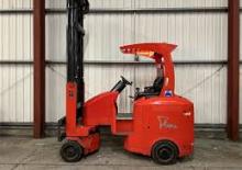 Dizelski viličari montirani na kamione Moffett M 2703 B-4W