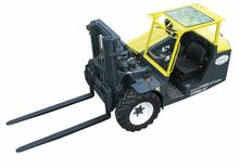 Hodajući viličar Combi-Lift Combi 1500 RT W