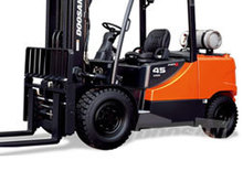 Dizelski viljuškari Doosan D45SC-5