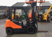Dizelski viljuškari Doosan D25S-5