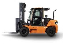 Dizelski viljuškari Doosan D70S-9