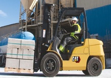 Dizelski viljuškari Caterpillar DP30N3